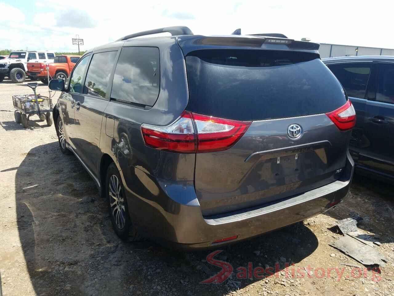 5TDYZ3DC2KS977753 2019 TOYOTA SIENNA