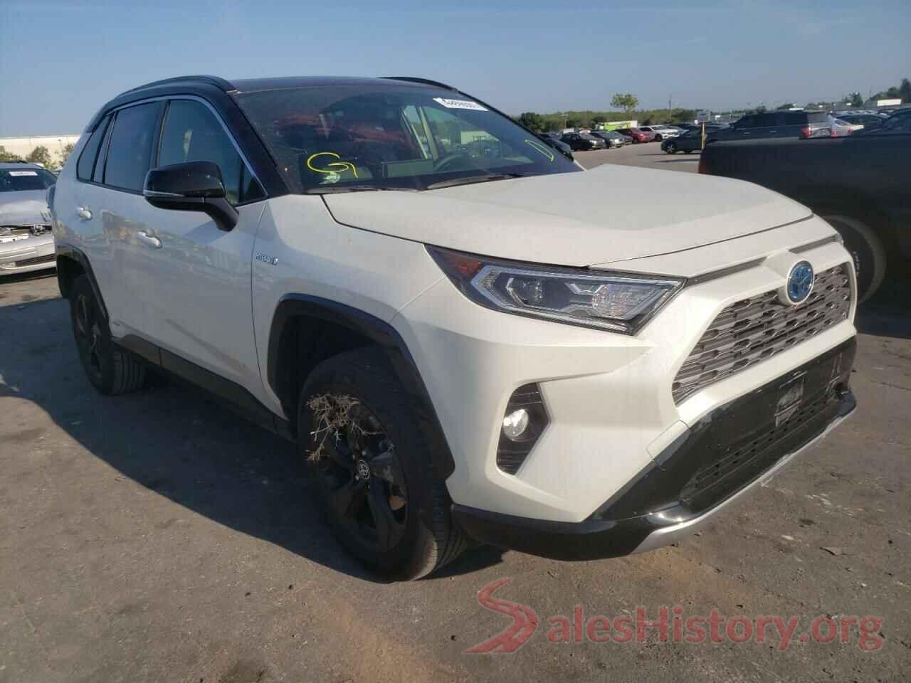 JTMEWRFV9LJ048560 2020 TOYOTA RAV4