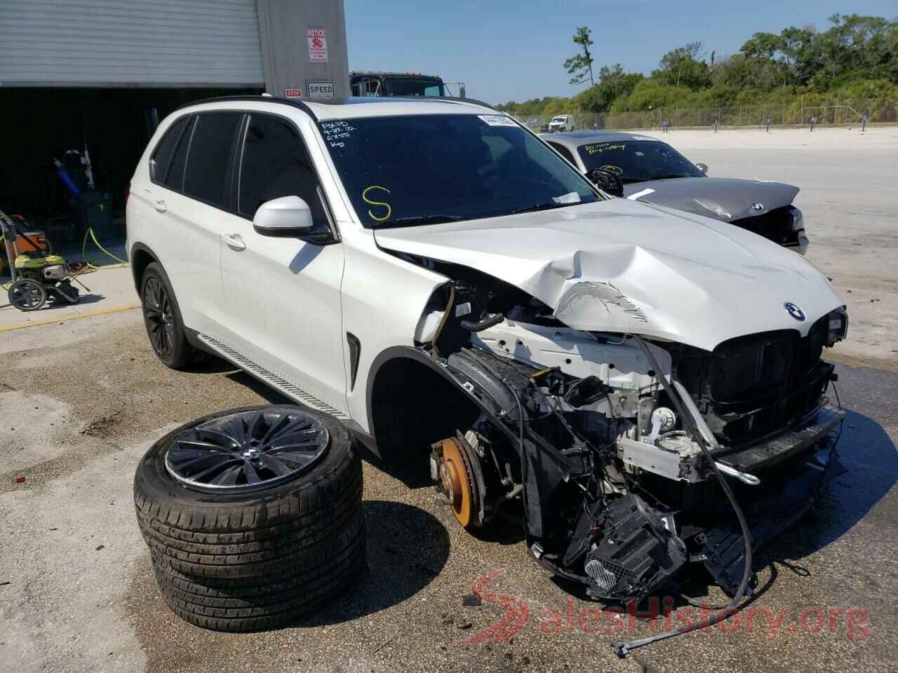 5UXKR0C50G0U49631 2016 BMW X5