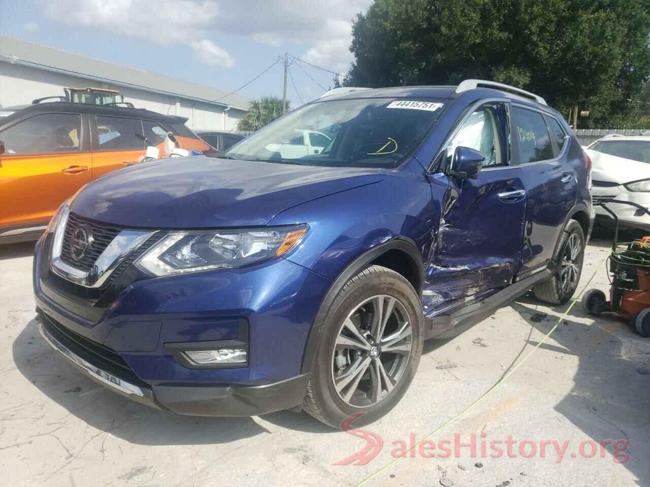 5N1AT2MT2JC774015 2018 NISSAN ROGUE