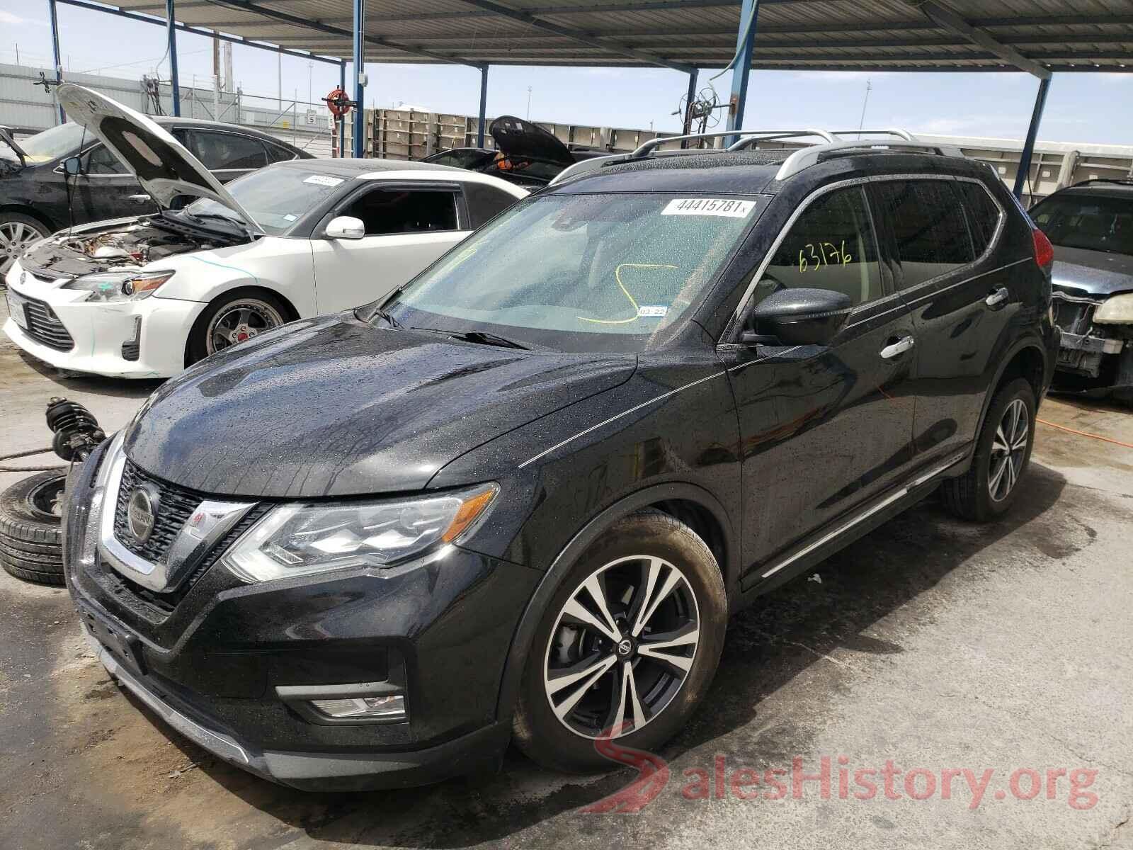 JN8AT2MT0JW452125 2018 NISSAN ROGUE