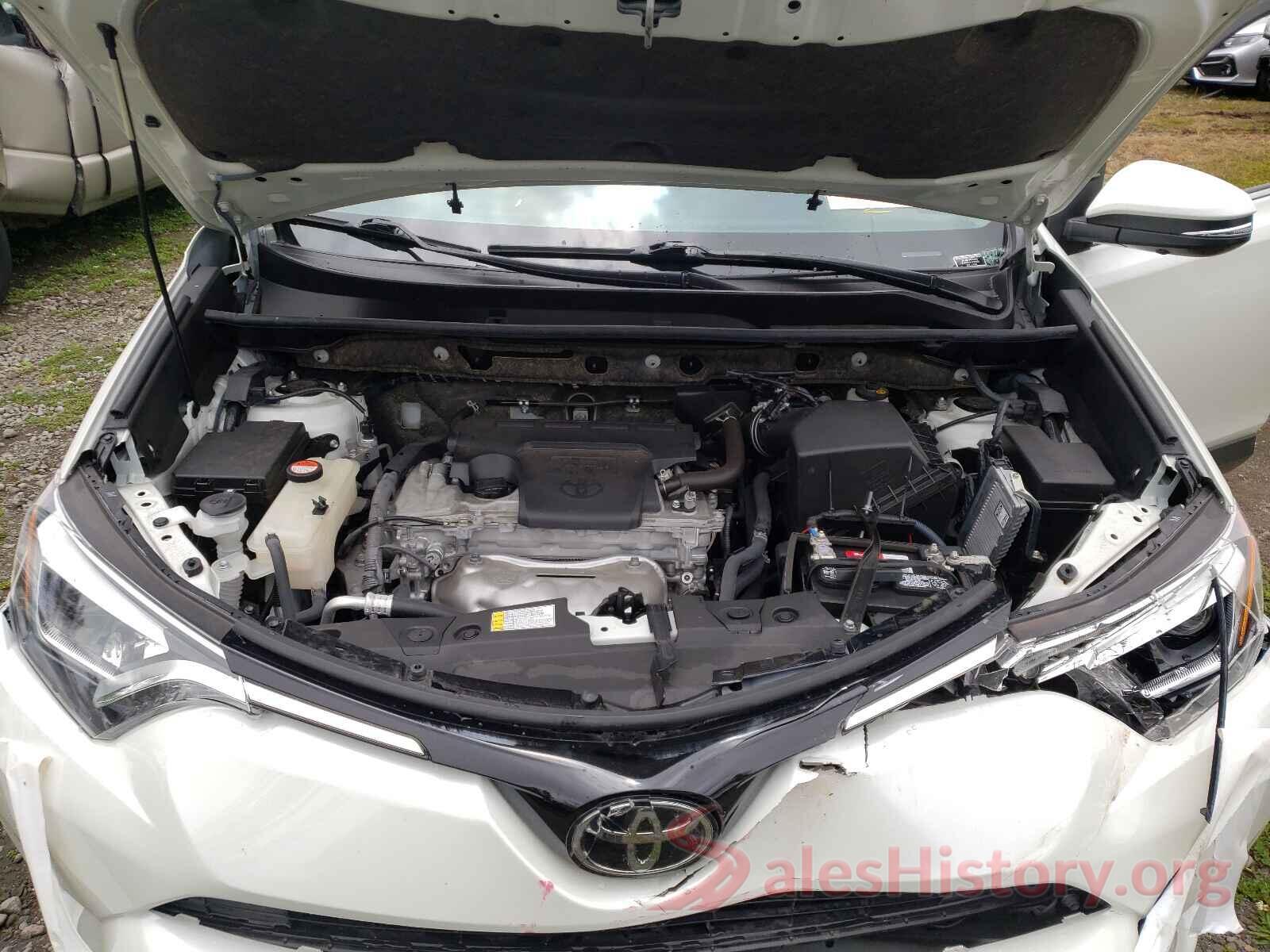 JTMYFREV5GJ081236 2016 TOYOTA RAV4