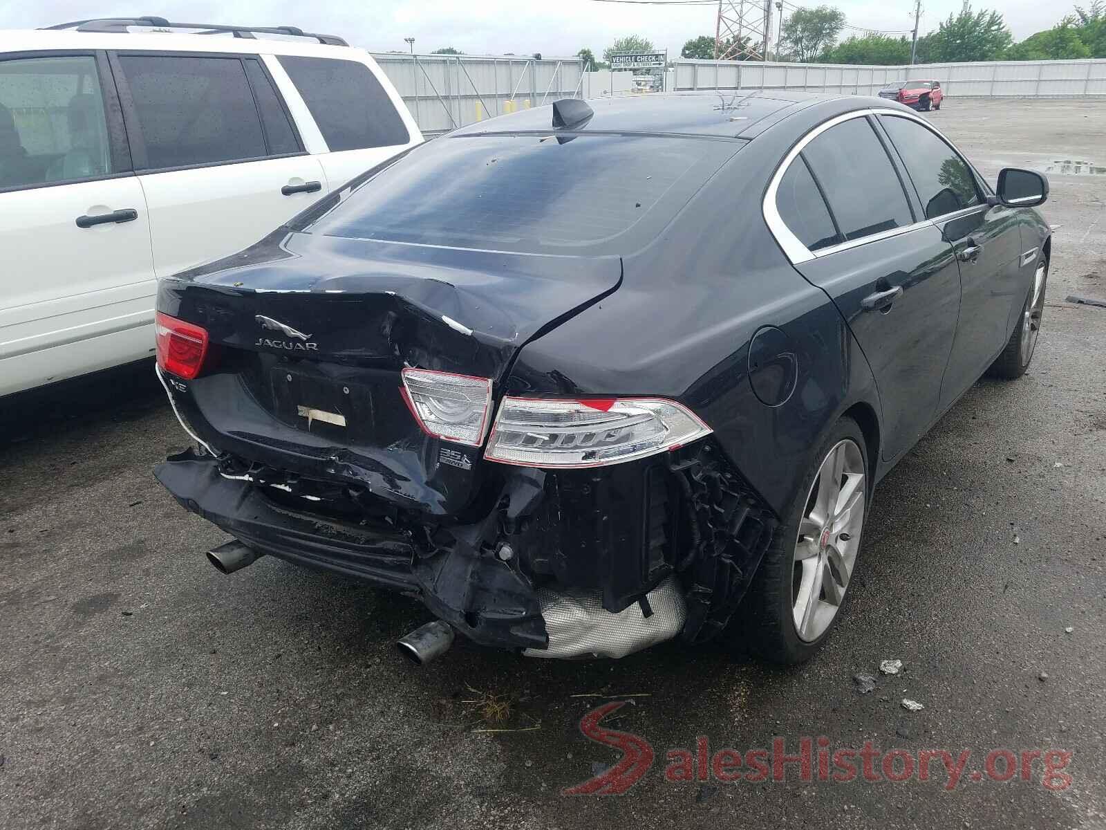 SAJAK4BV1HA962877 2017 JAGUAR XE