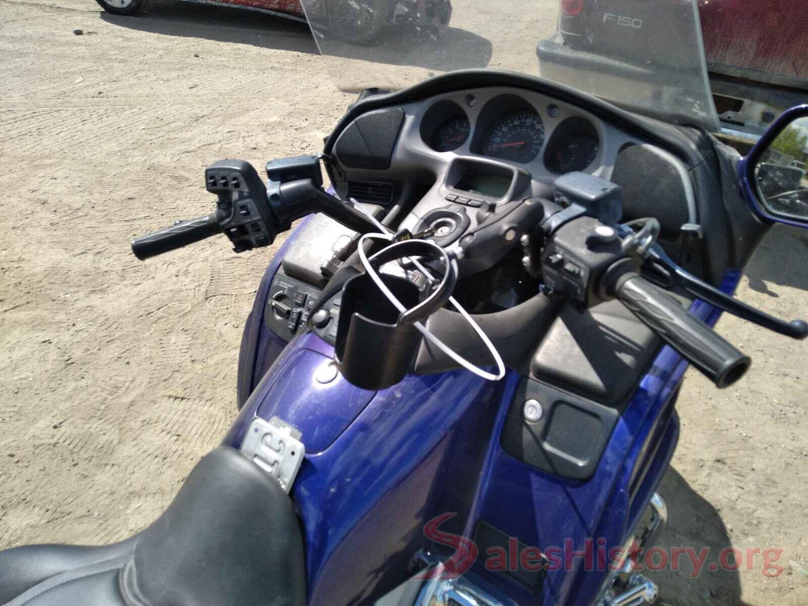 1HFSC47013A206042 2003 HONDA GL CYCLE