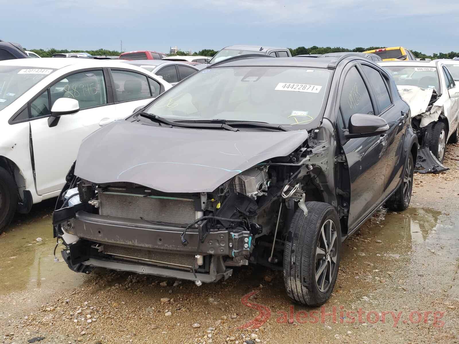 JTDKDTB37J1602475 2018 TOYOTA PRIUS