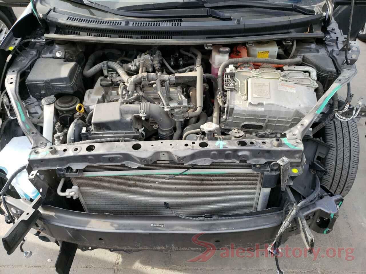 JTDKDTB37J1602475 2018 TOYOTA PRIUS