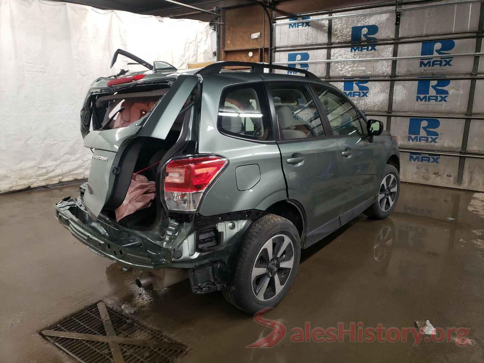 JF2SJABC6JH575162 2018 SUBARU FORESTER