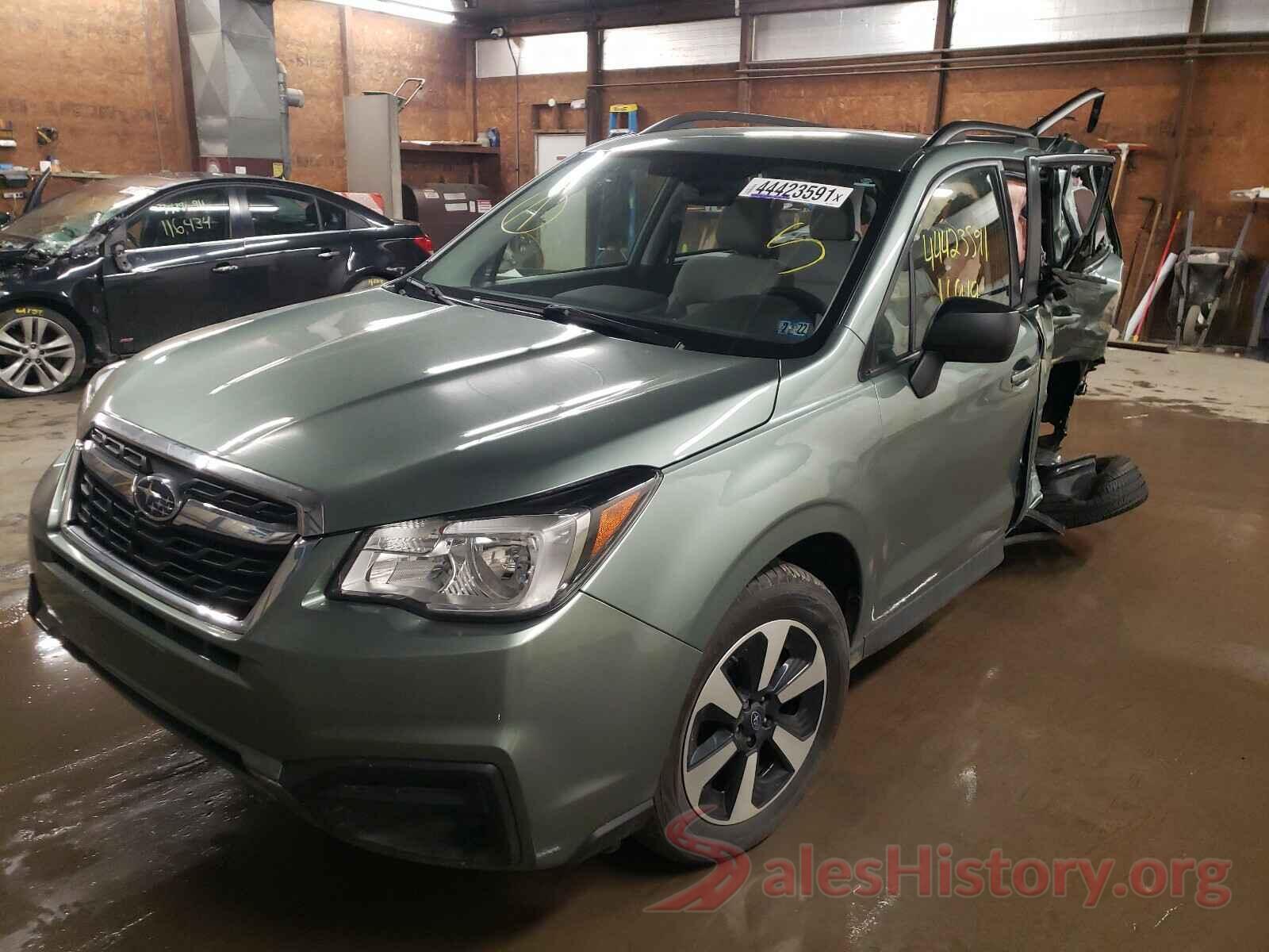 JF2SJABC6JH575162 2018 SUBARU FORESTER