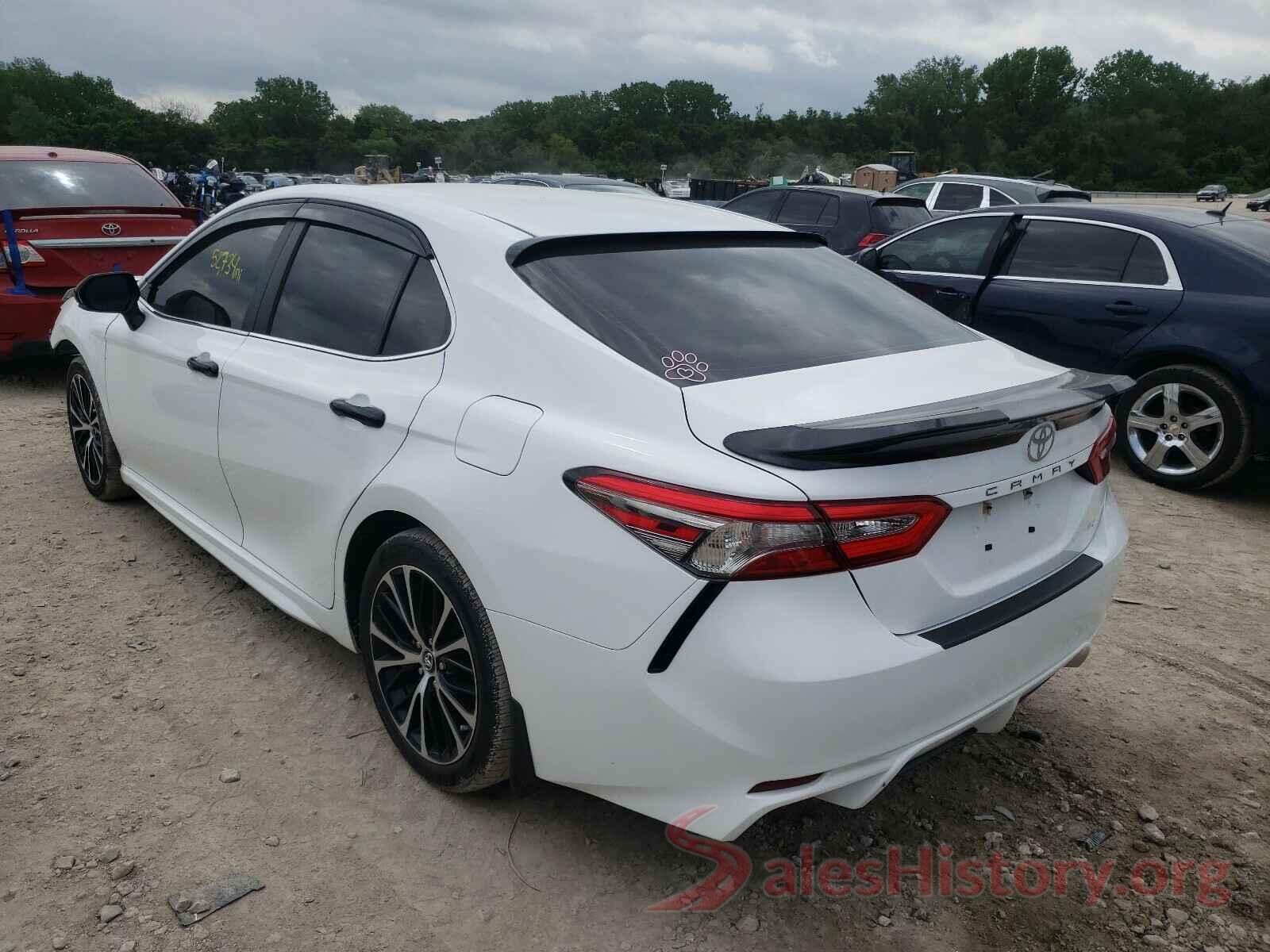 4T1B11HK5JU143078 2018 TOYOTA CAMRY