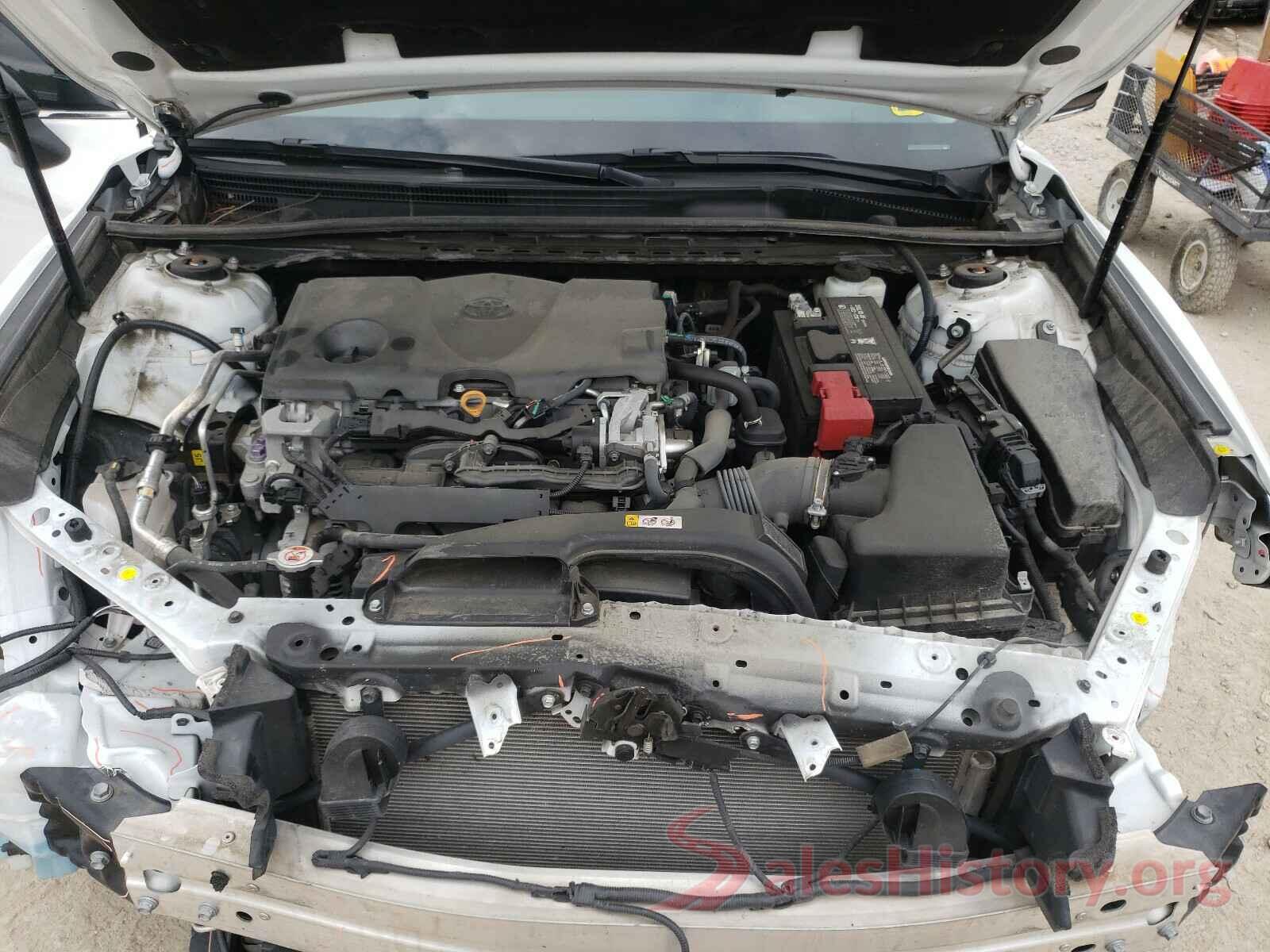 4T1B11HK5JU143078 2018 TOYOTA CAMRY