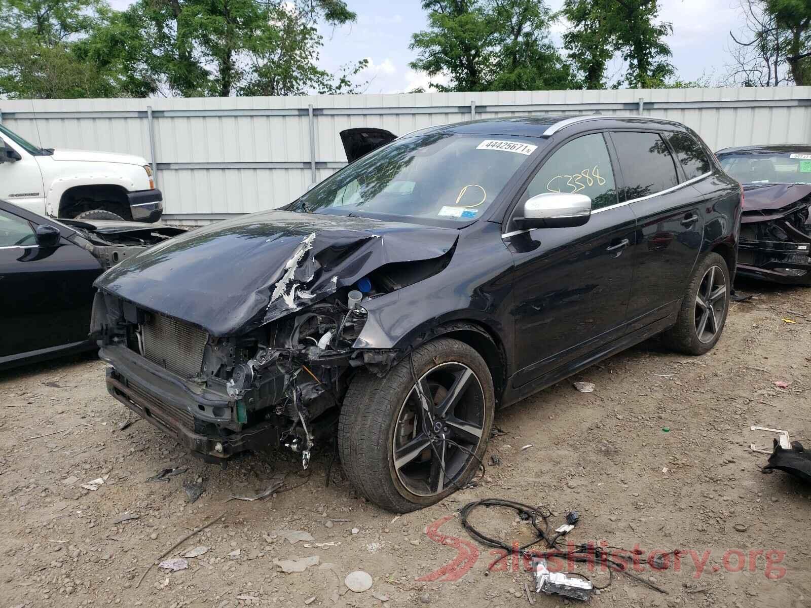 YV4902RH9F2561397 2015 VOLVO XC60