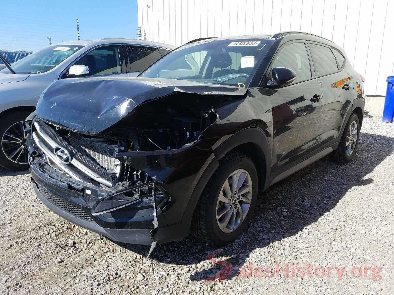 KM8J3CA42JU611927 2018 HYUNDAI TUCSON