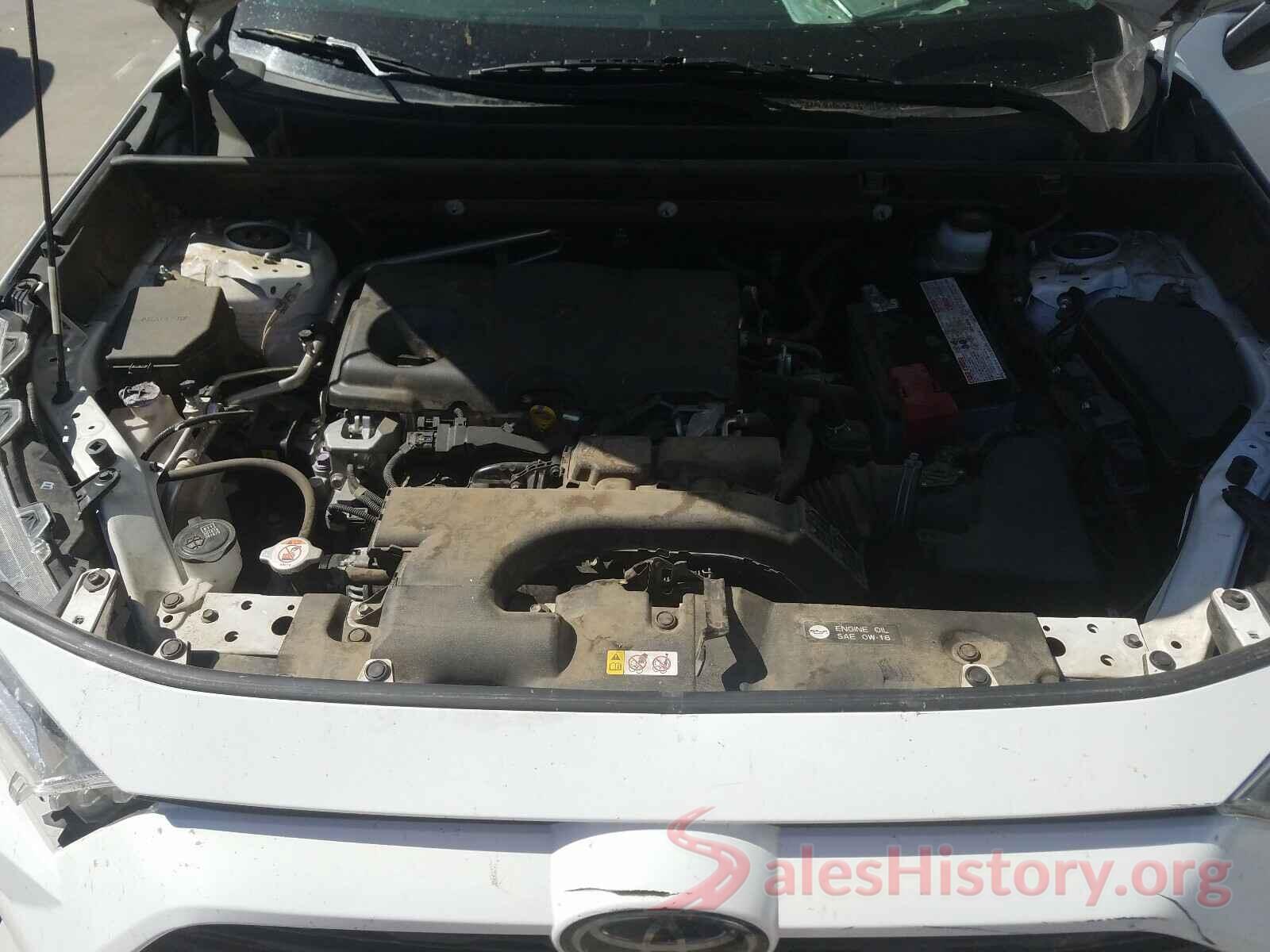 JTMC1RFV6KD011825 2019 TOYOTA RAV4