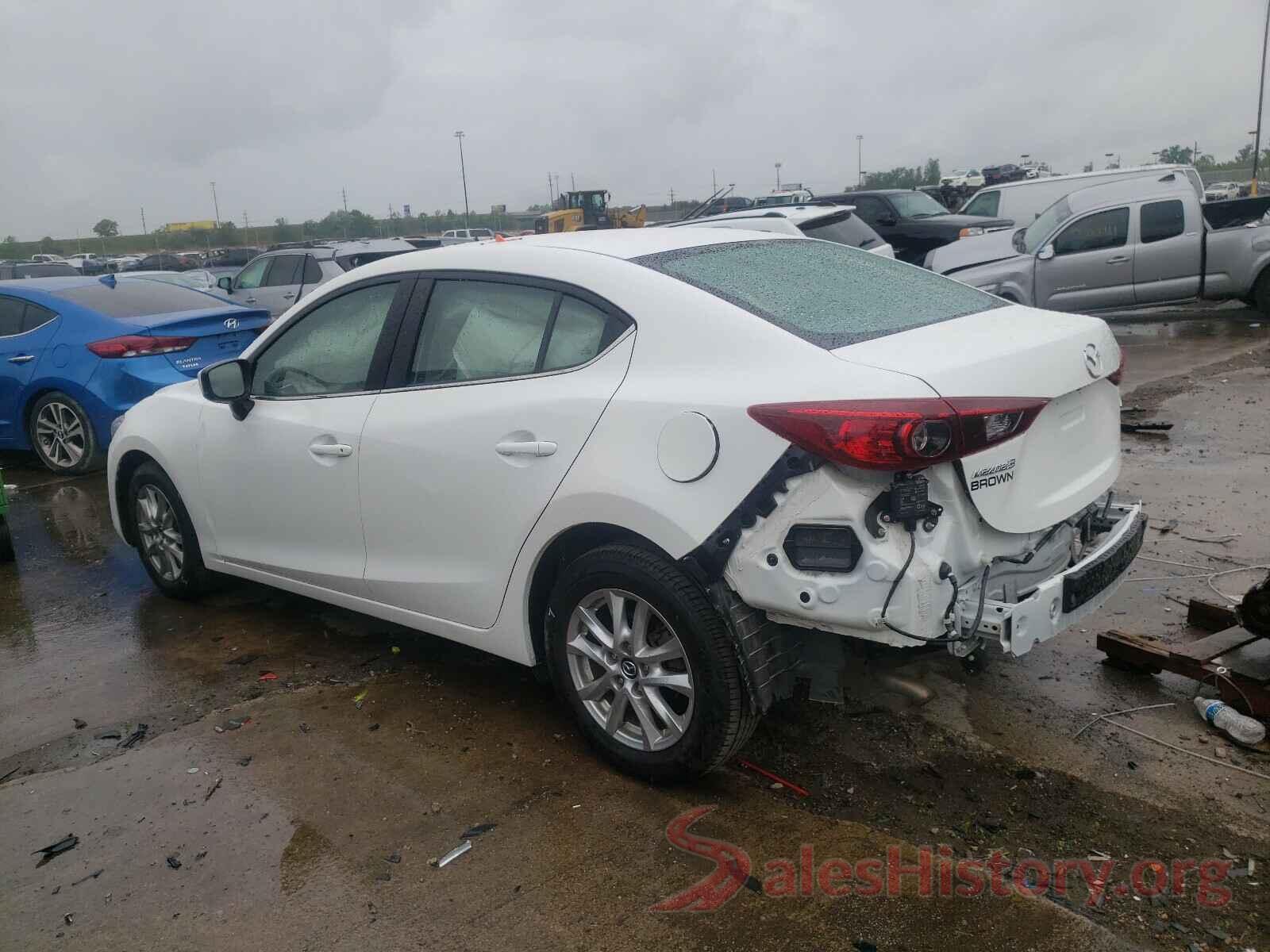 3MZBN1U78JM224832 2018 MAZDA 3