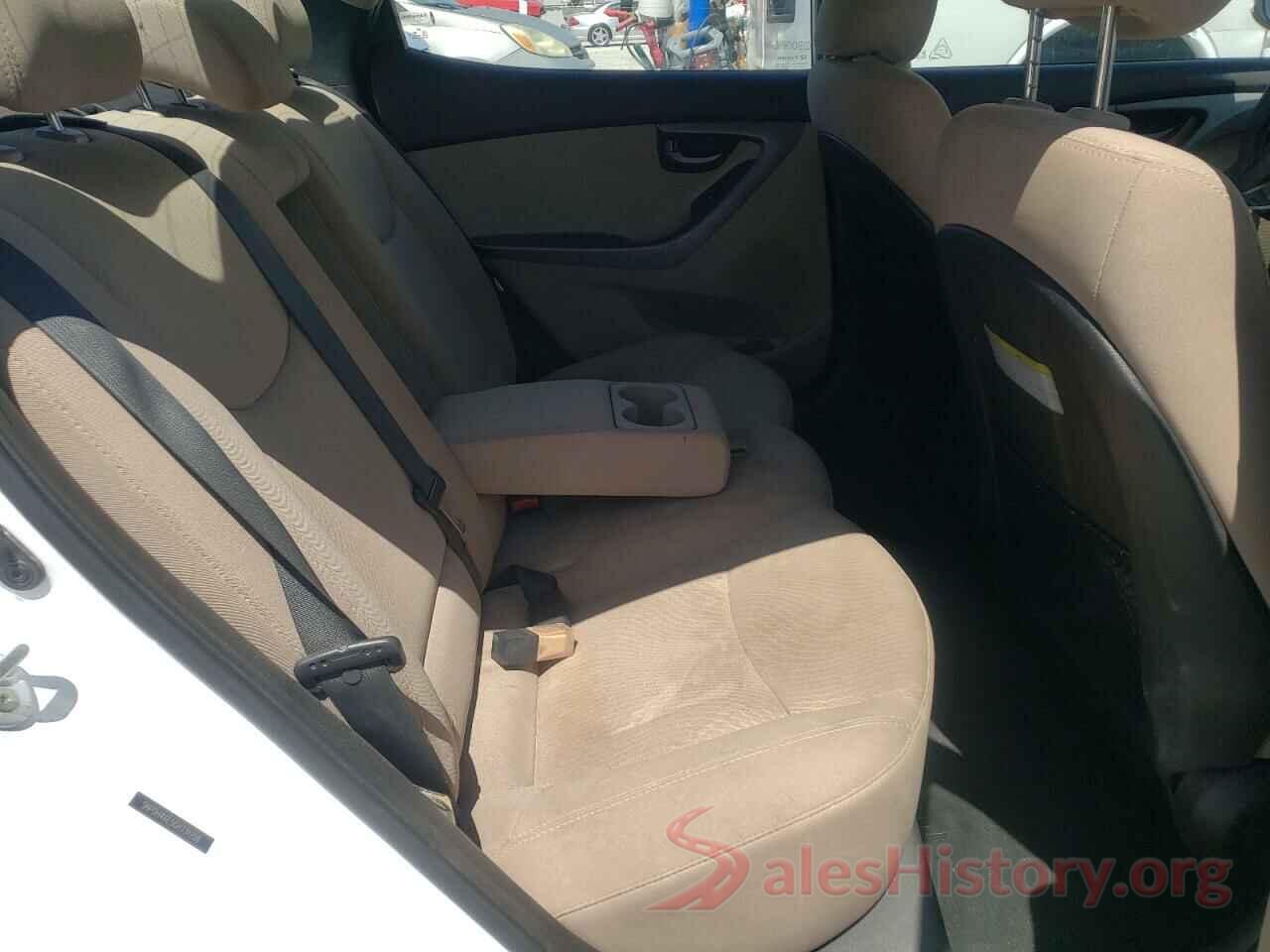 5NPDH4AE5GH731158 2016 HYUNDAI ELANTRA