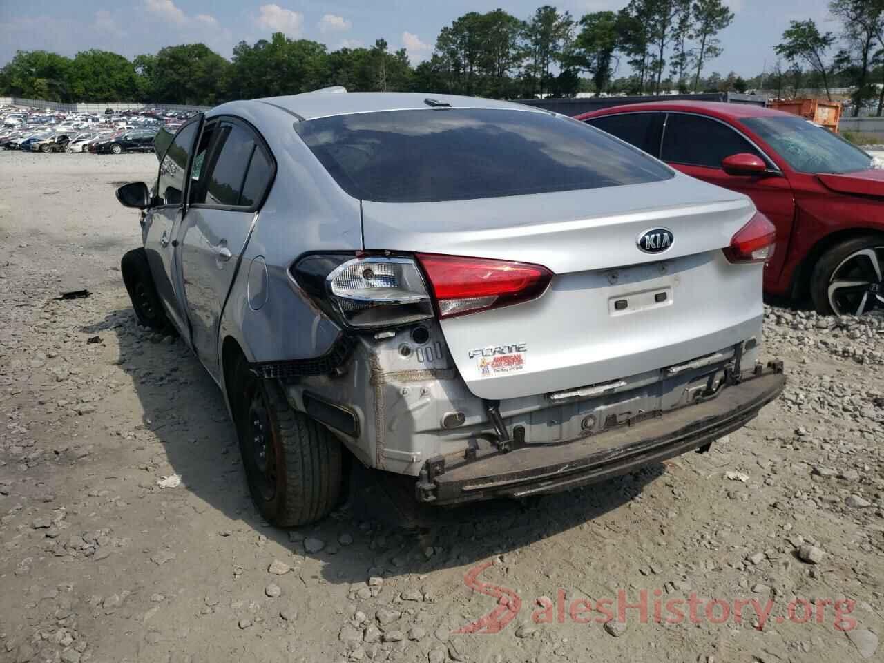 3KPFK4A7XHE040726 2017 KIA FORTE