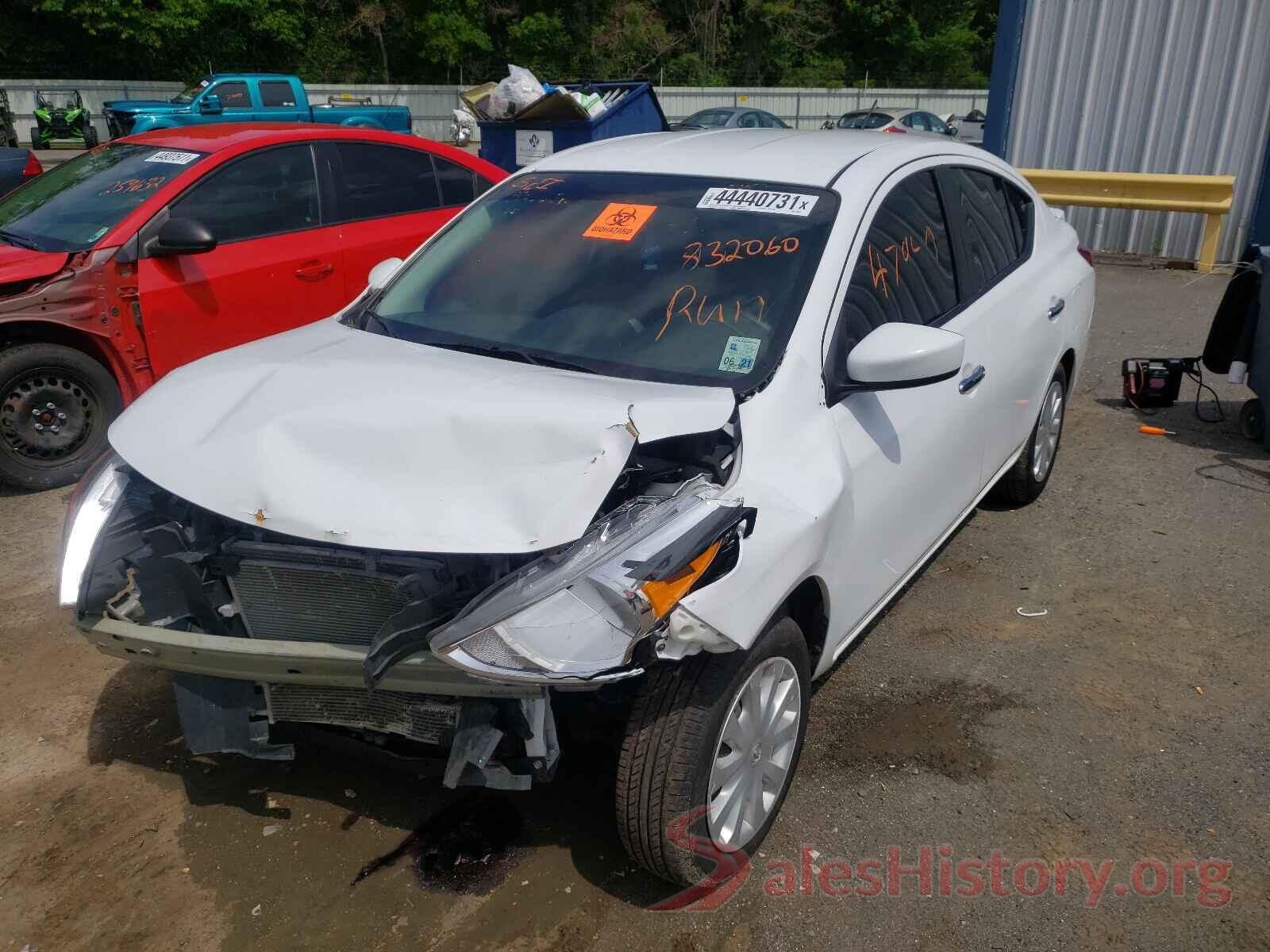 3N1CN7AP7KL832060 2019 NISSAN VERSA