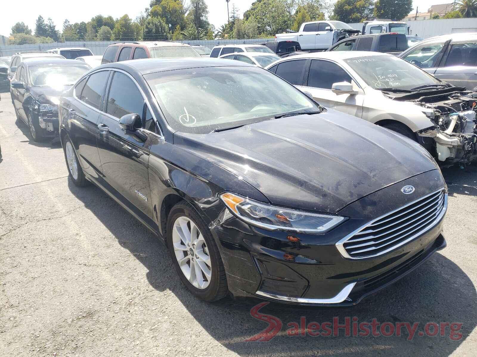 3FA6P0MU4KR139673 2019 FORD FUSION