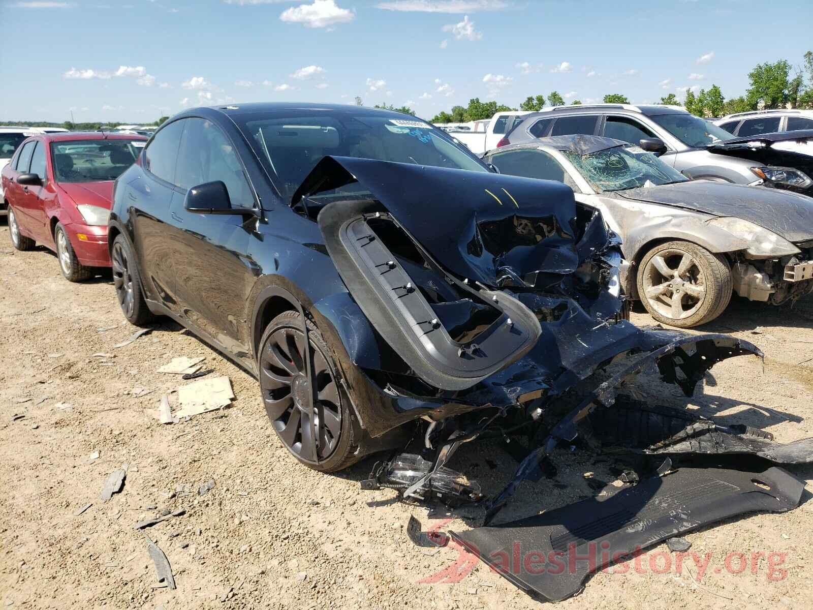 5YJYGDEF1MF081813 2021 TESLA MODEL Y