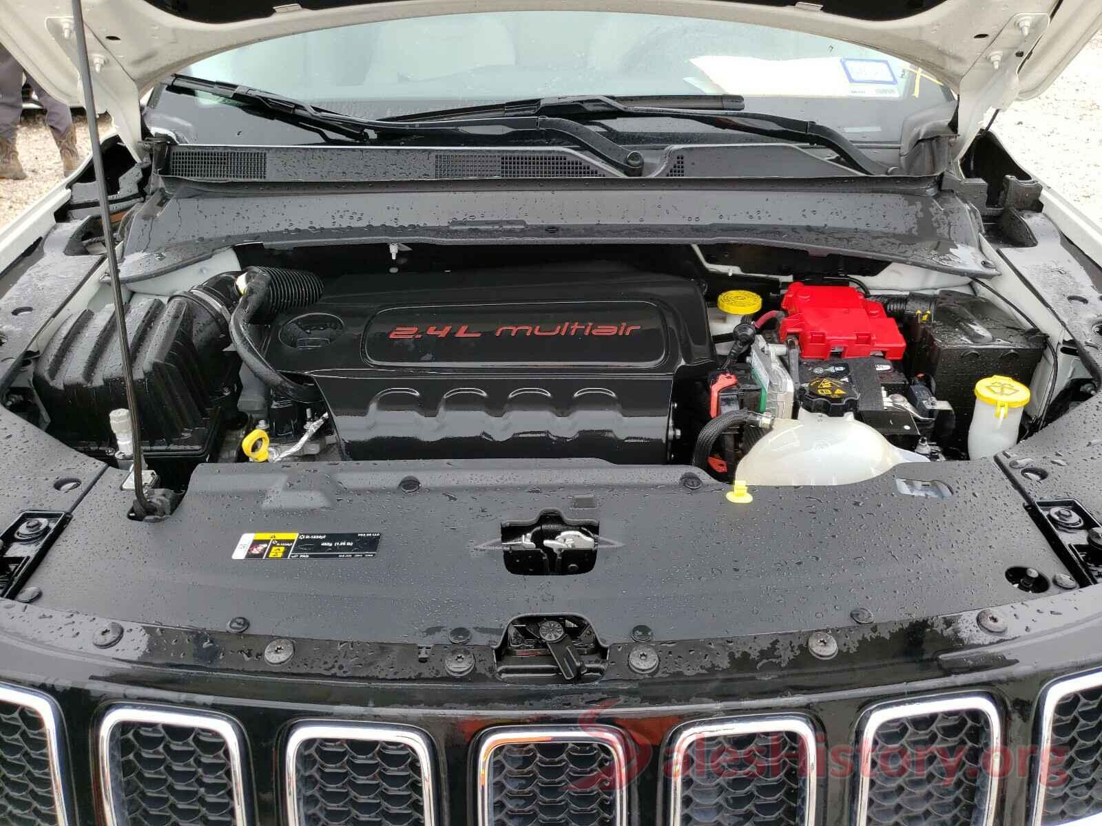 3C4NJCBB2KT814904 2019 JEEP COMPASS