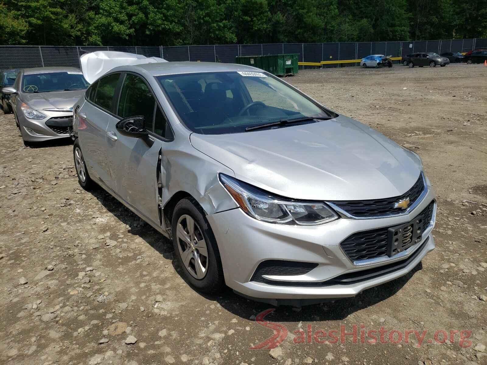 1G1BC5SM9J7217268 2018 CHEVROLET CRUZE