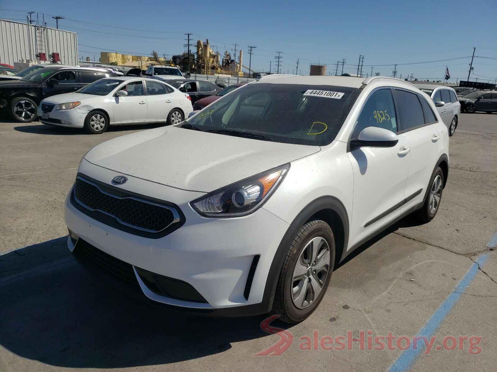 KNDCB3LC7K5317665 2019 KIA NIRO