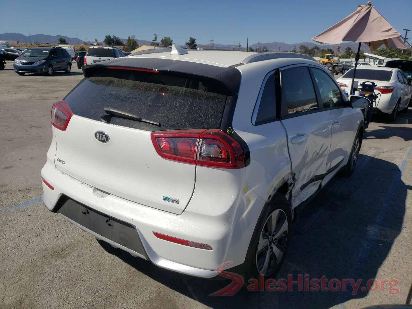 KNDCB3LC7K5317665 2019 KIA NIRO