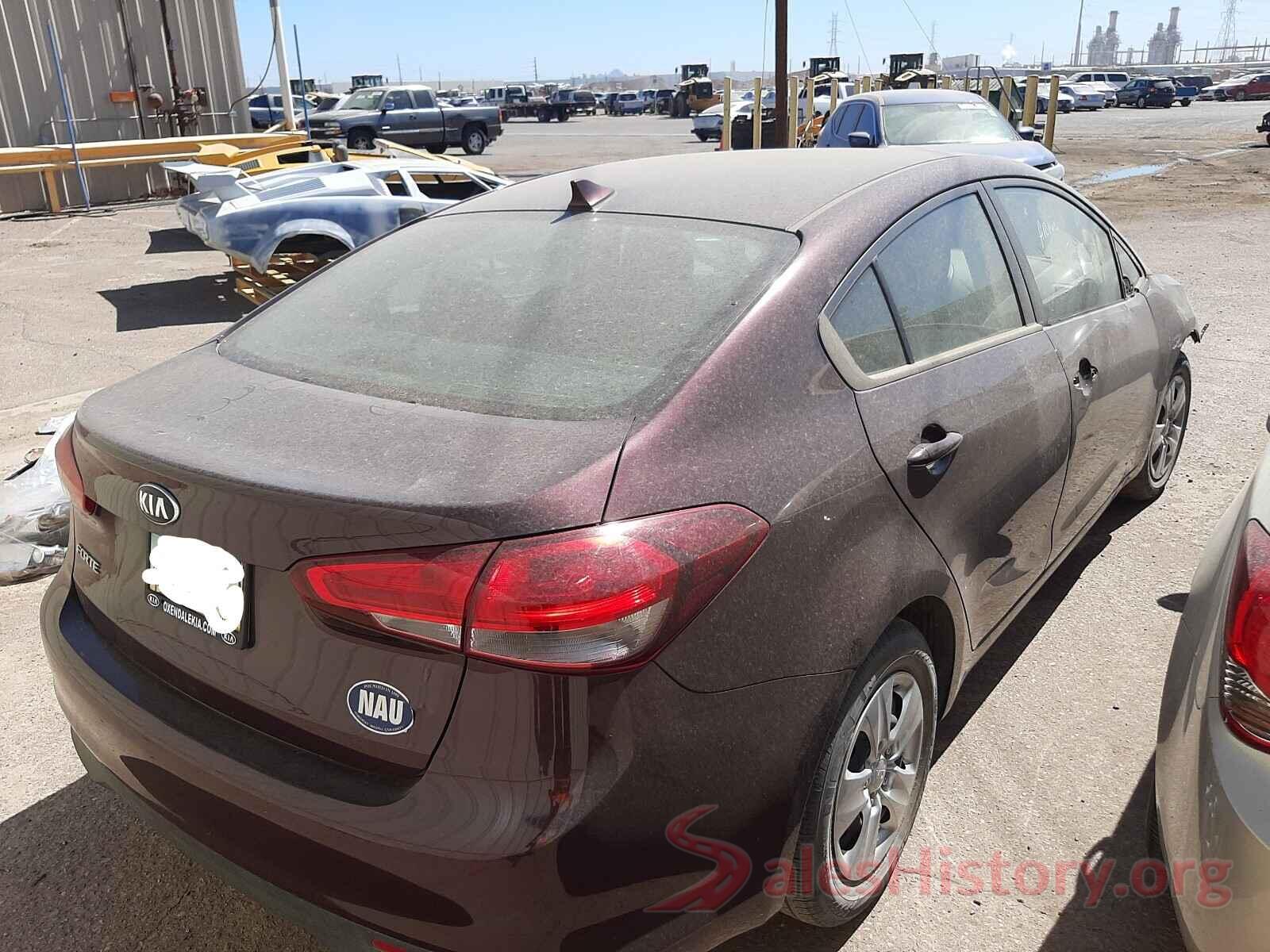 3KPFK4A75JE189079 2018 KIA FORTE