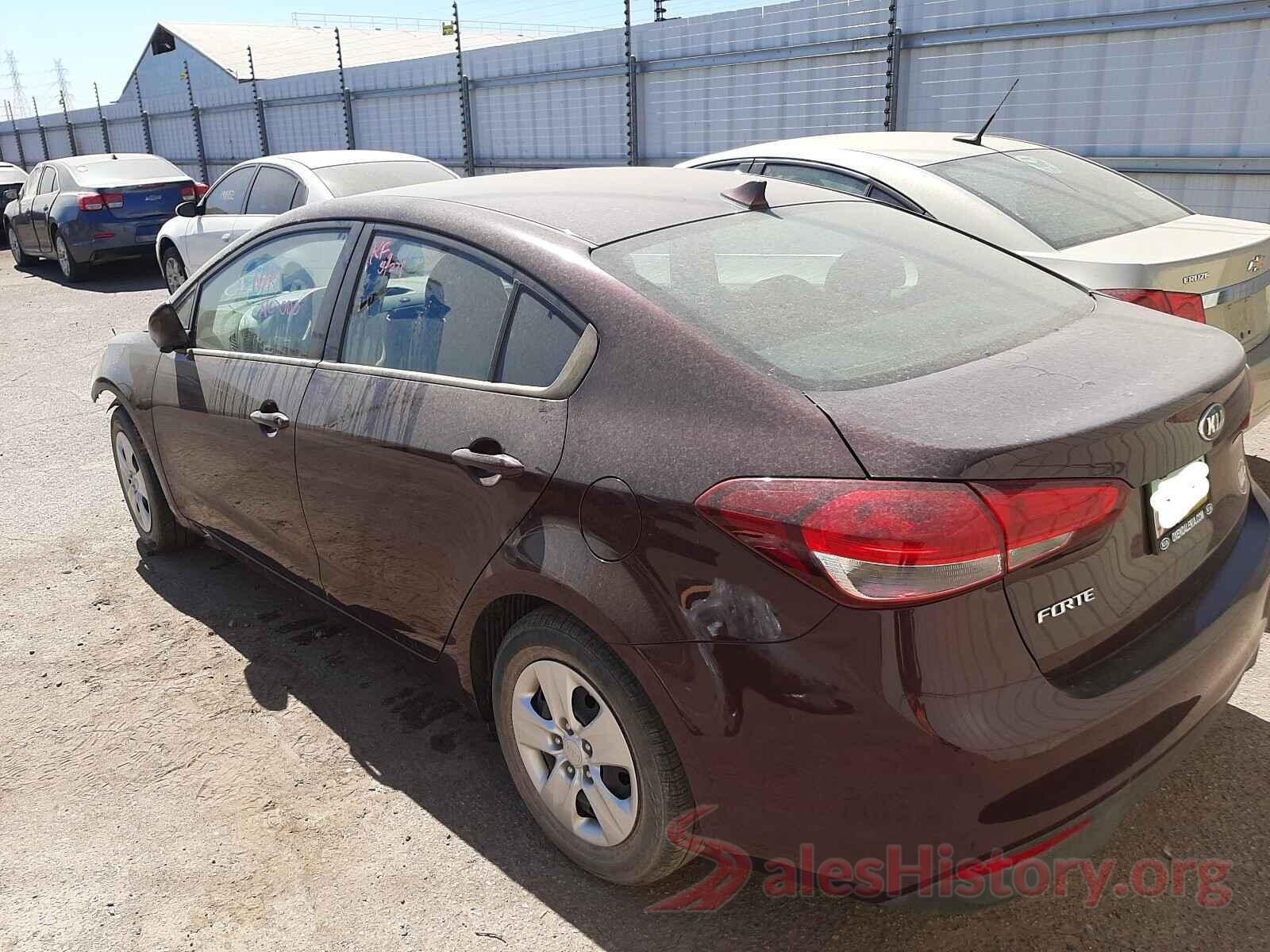 3KPFK4A75JE189079 2018 KIA FORTE