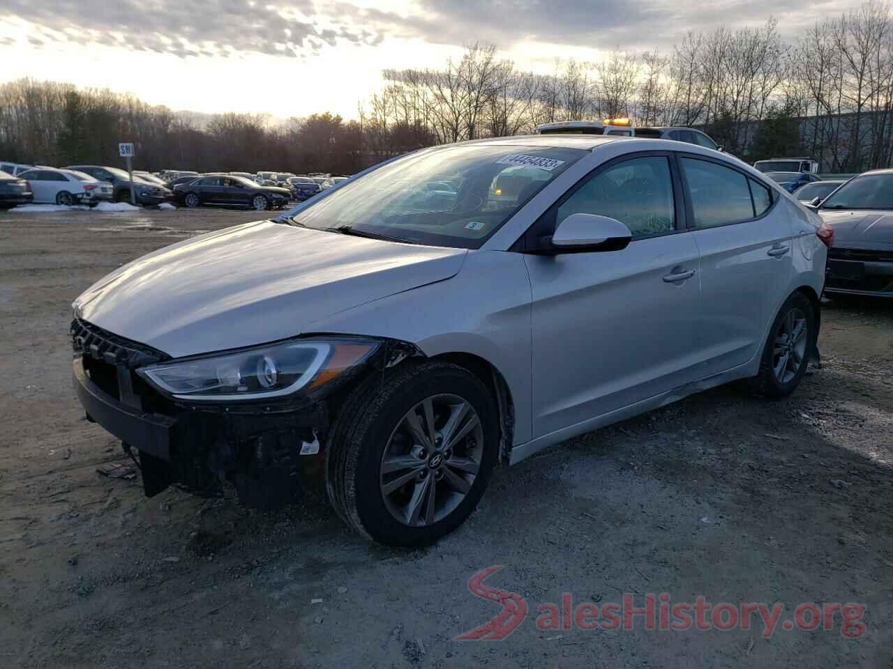 5NPD84LFXJH389445 2018 HYUNDAI ELANTRA