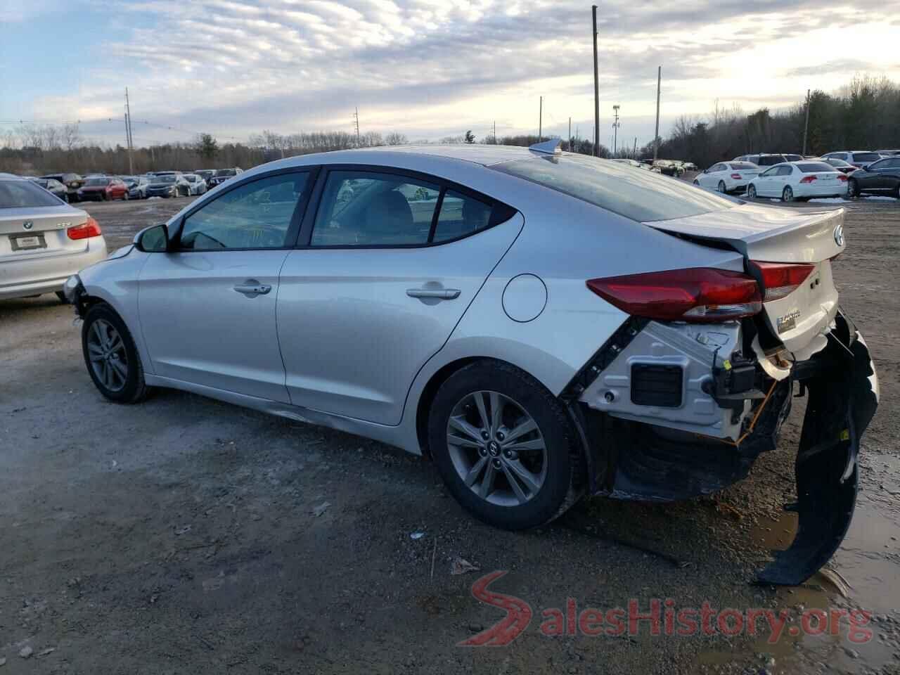 5NPD84LFXJH389445 2018 HYUNDAI ELANTRA