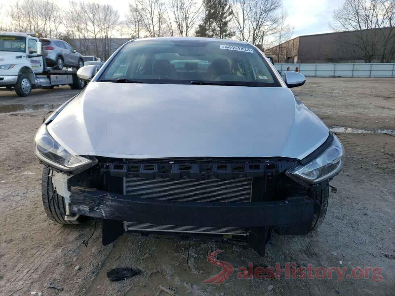 5NPD84LFXJH389445 2018 HYUNDAI ELANTRA