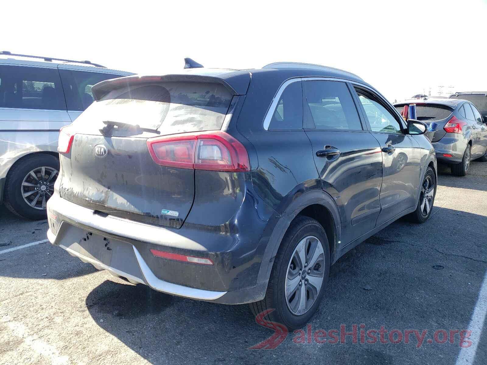 KNDCB3LC5K5306485 2019 KIA NIRO