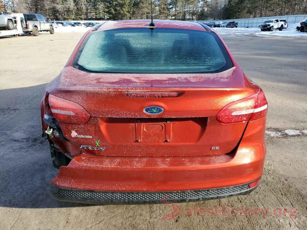 1FADP3F2XJL246700 2018 FORD FOCUS