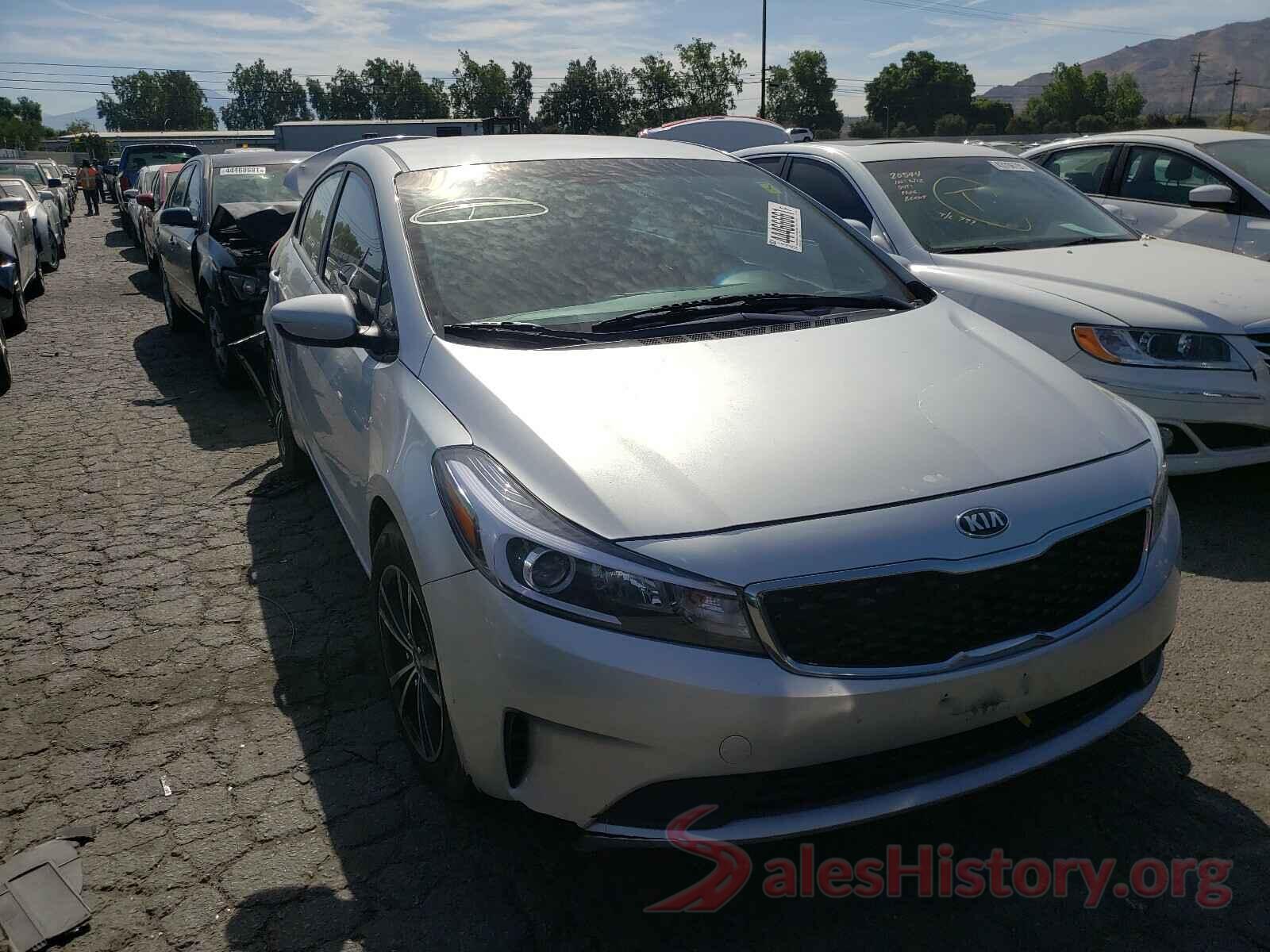 3KPFK4A72HE103799 2017 KIA FORTE