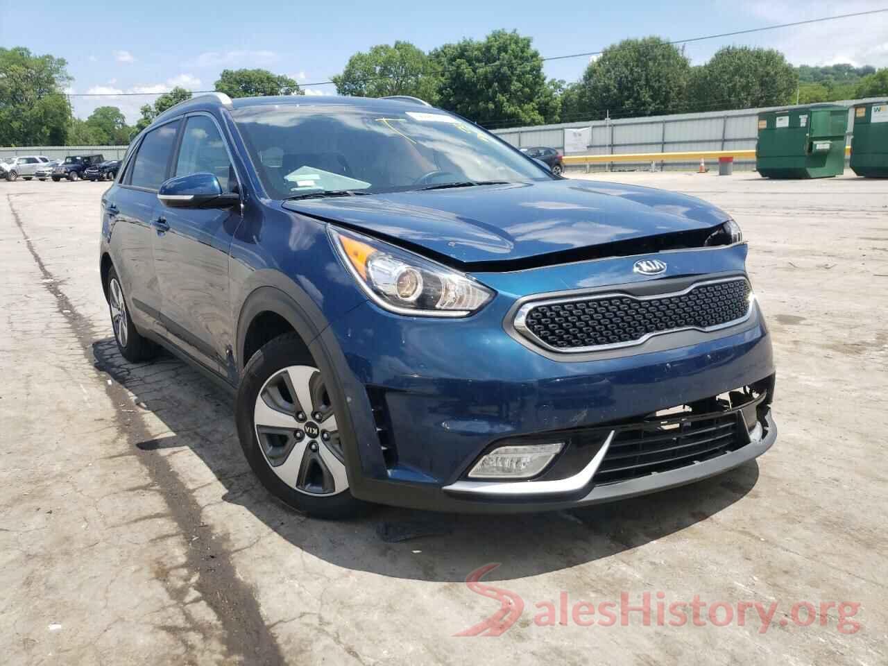 KNDCC3LCXK5330374 2019 KIA NIRO