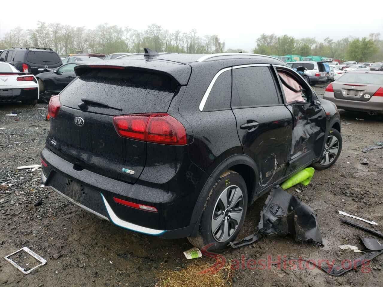 KNDCM3LD1J5140015 2018 KIA NIRO