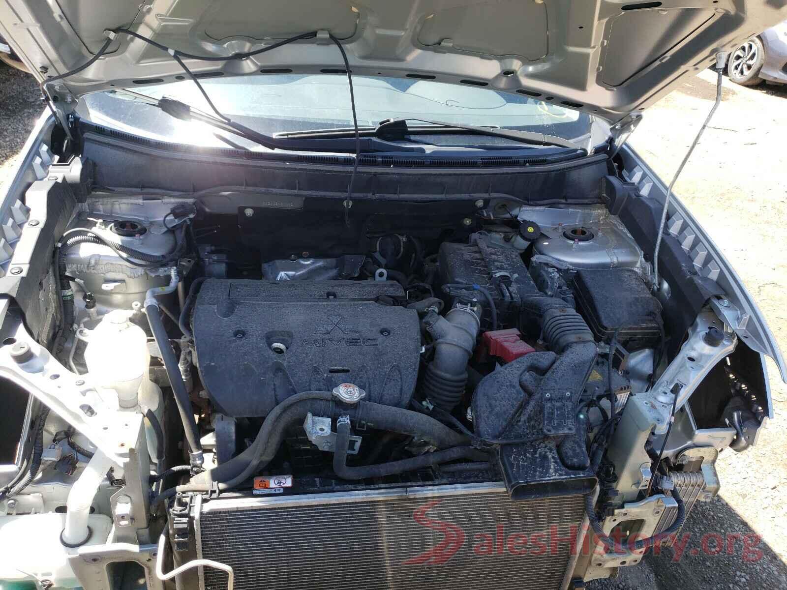 JA4AP3AU5JZ021002 2018 MITSUBISHI OUTLANDER