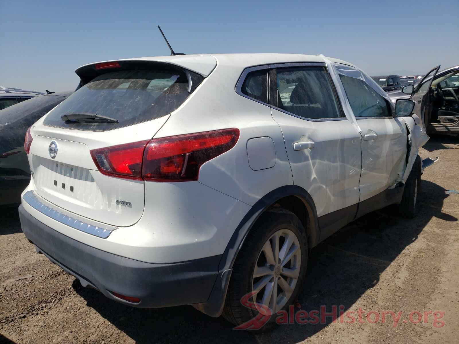 JN1BJ1CR3HW120120 2017 NISSAN ROGUE