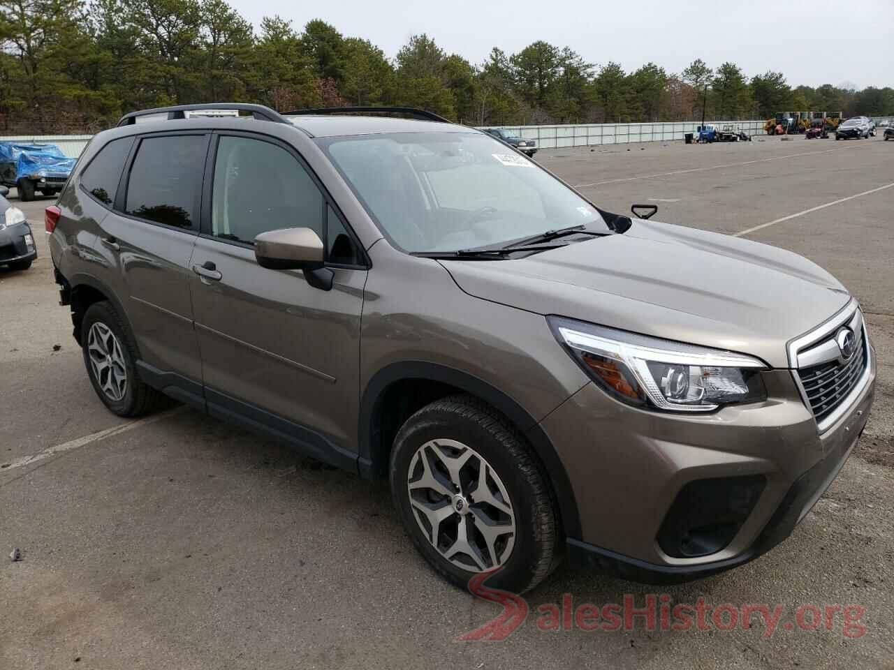 JF2SKAJC1LH522483 2020 SUBARU FORESTER