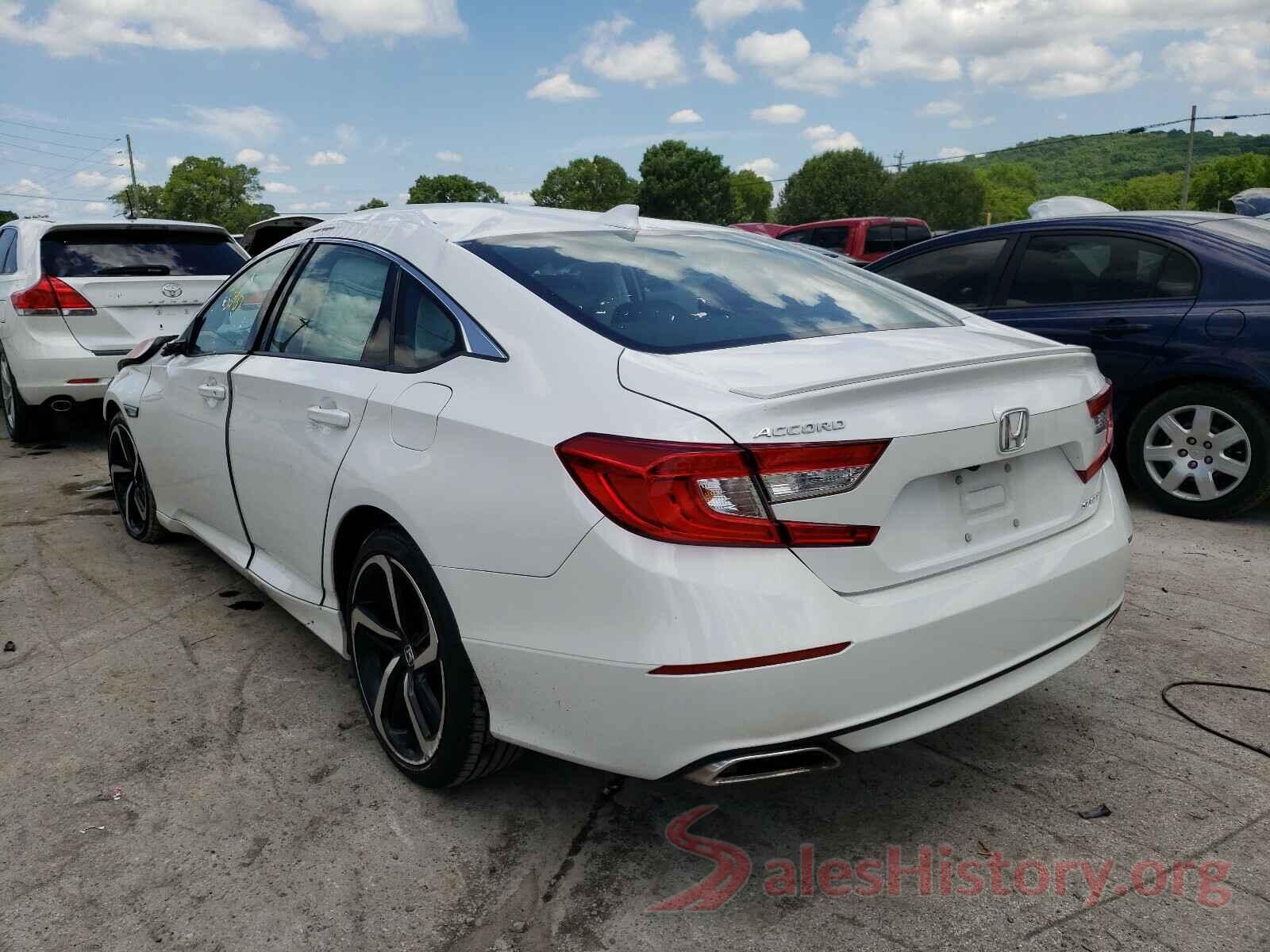 1HGCV1F33KA160975 2019 HONDA ACCORD