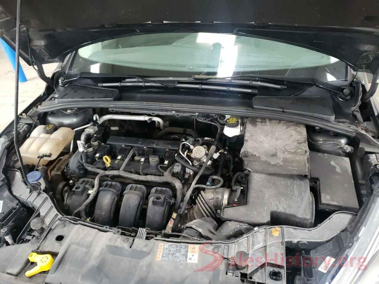 1FADP3F25JL257247 2018 FORD FOCUS