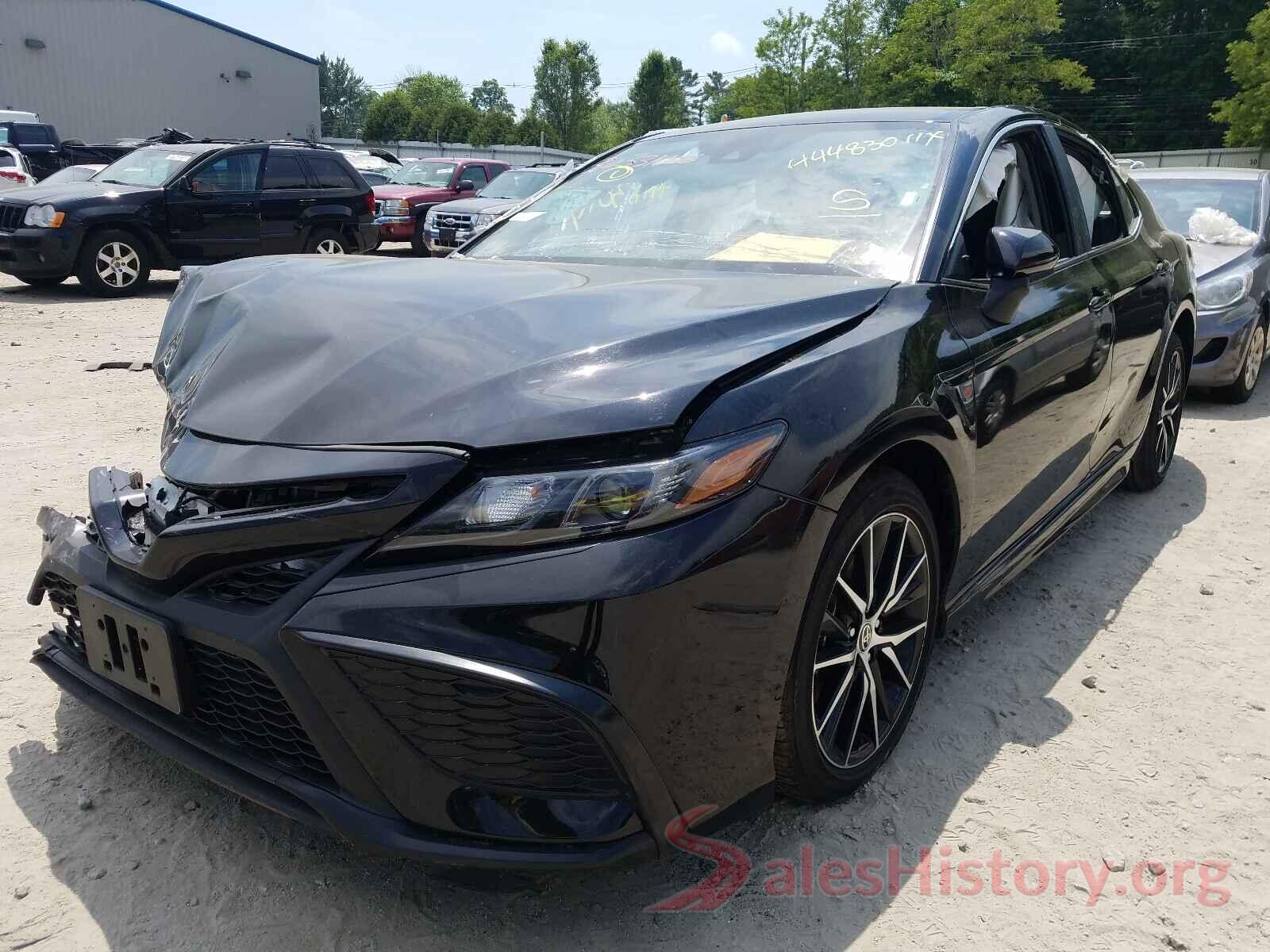 4T1G11AK4MU540754 2021 TOYOTA CAMRY