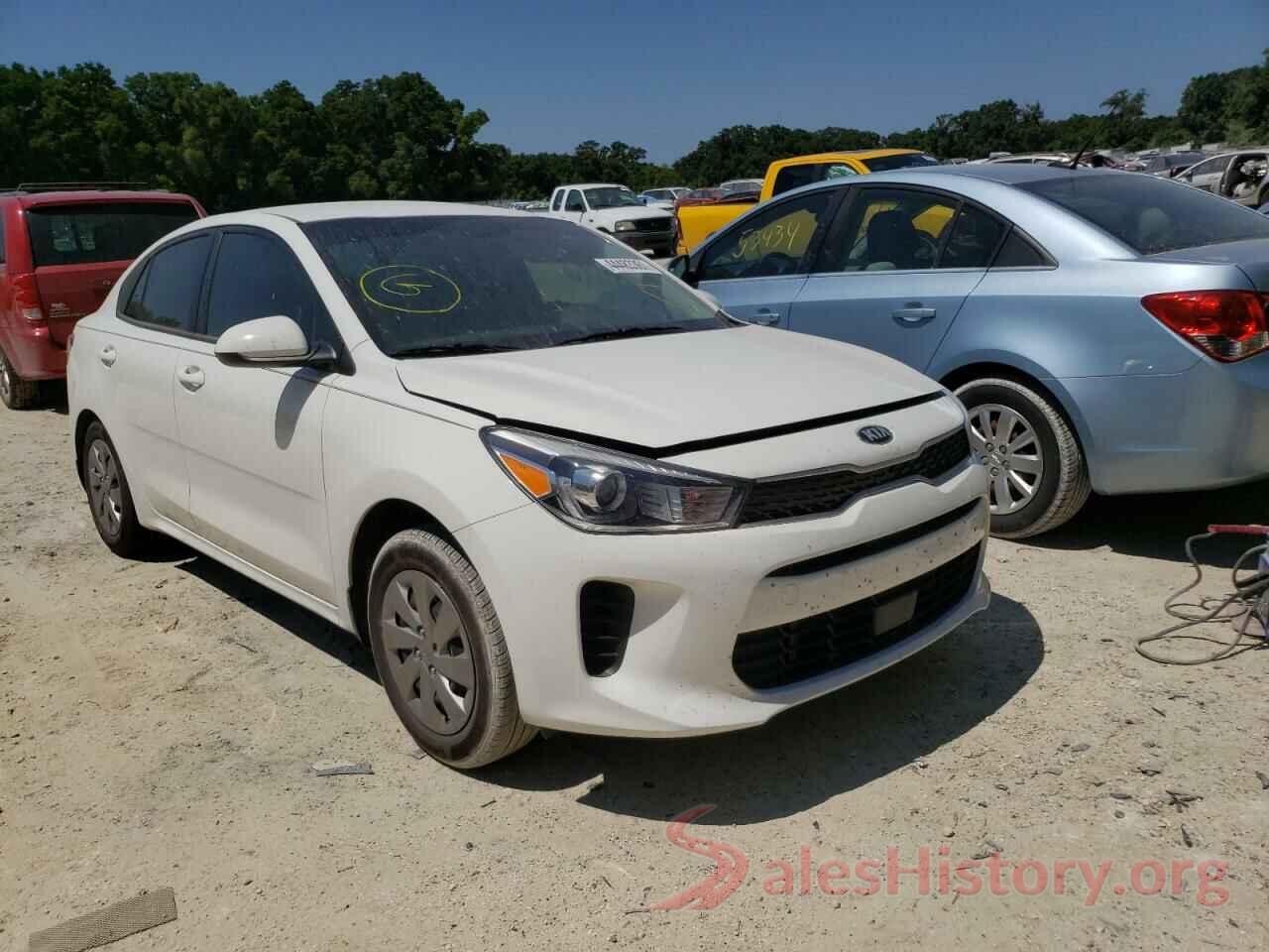 3KPA24AD0LE275063 2020 KIA RIO