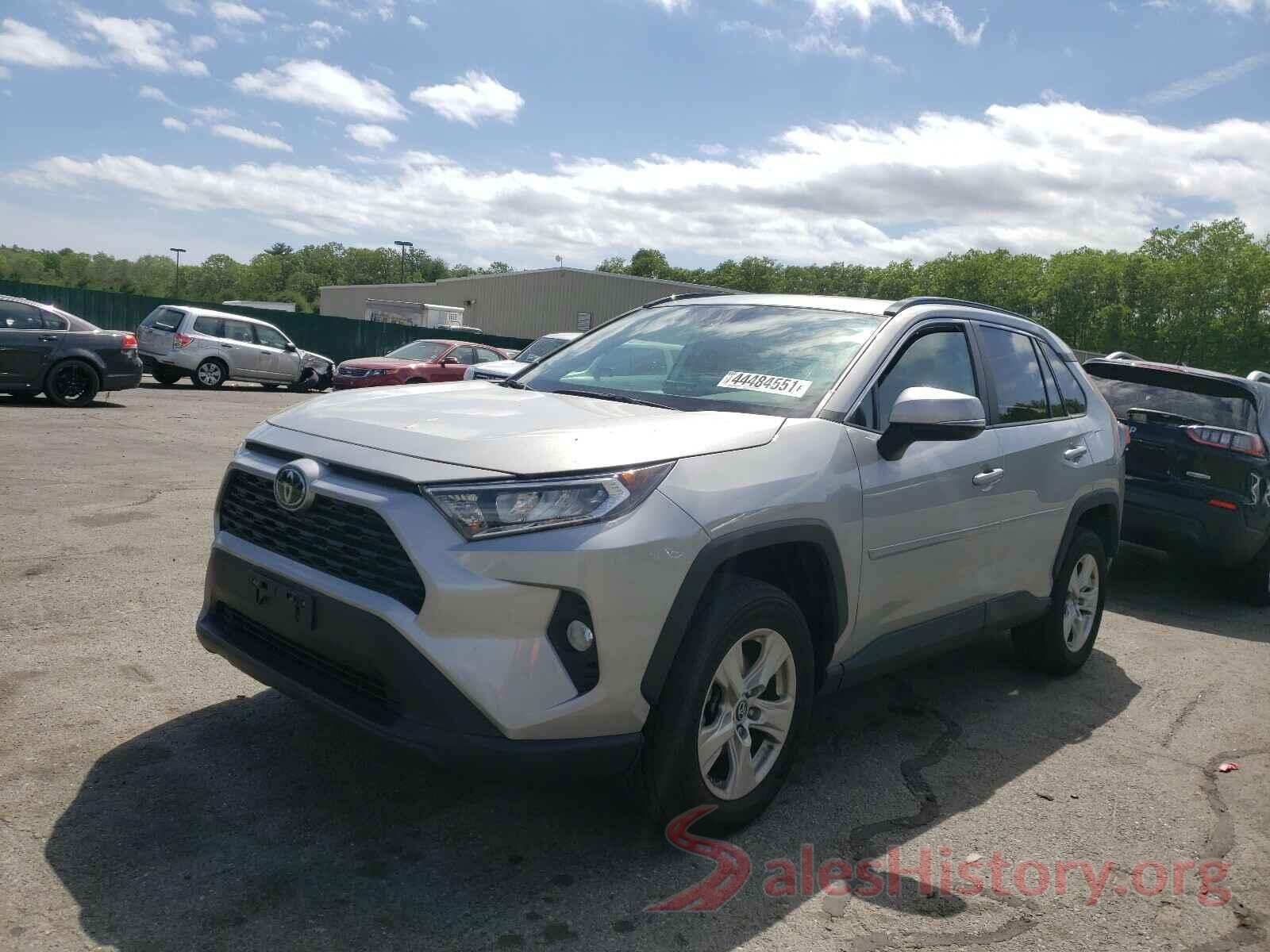 2T3P1RFV8KW058973 2019 TOYOTA RAV4