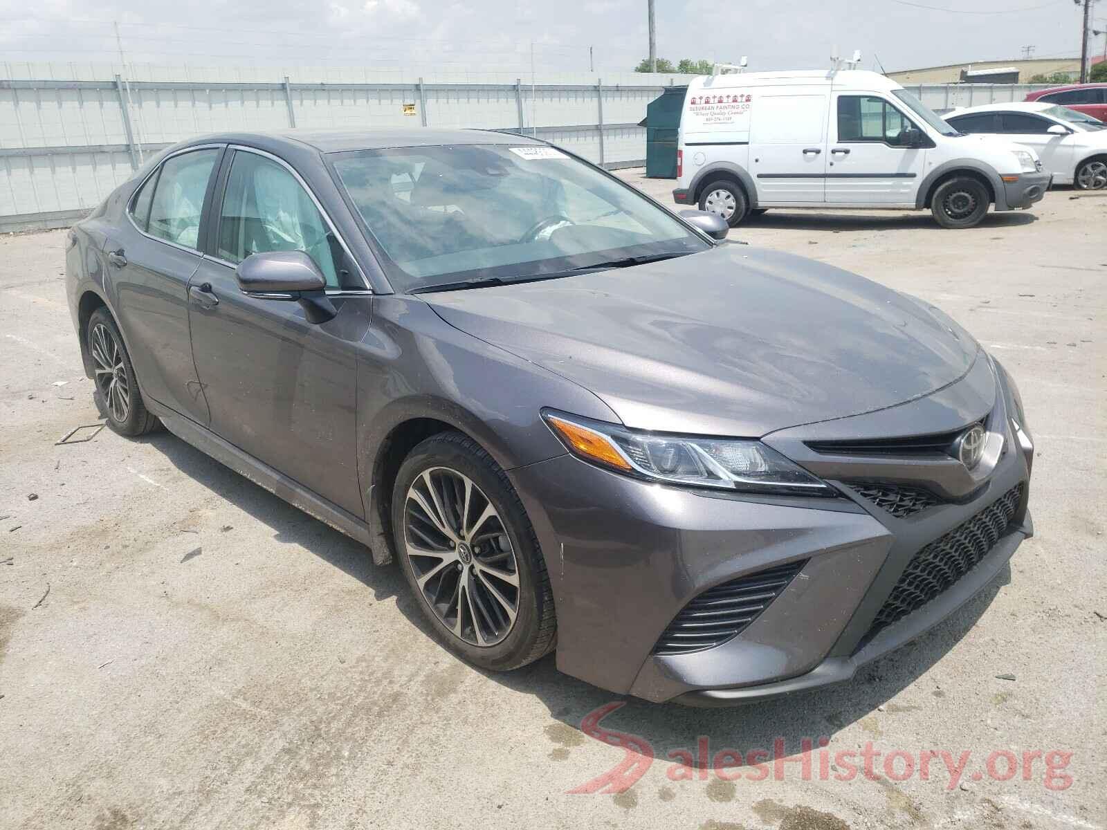 4T1B11HK8KU190946 2019 TOYOTA CAMRY