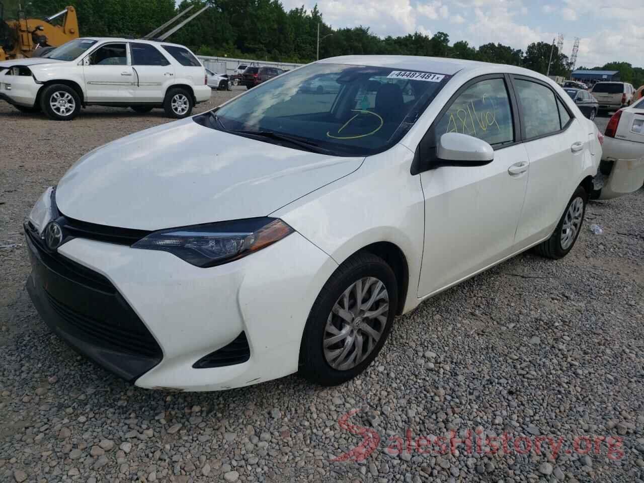 5YFBURHE9HP705284 2017 TOYOTA COROLLA