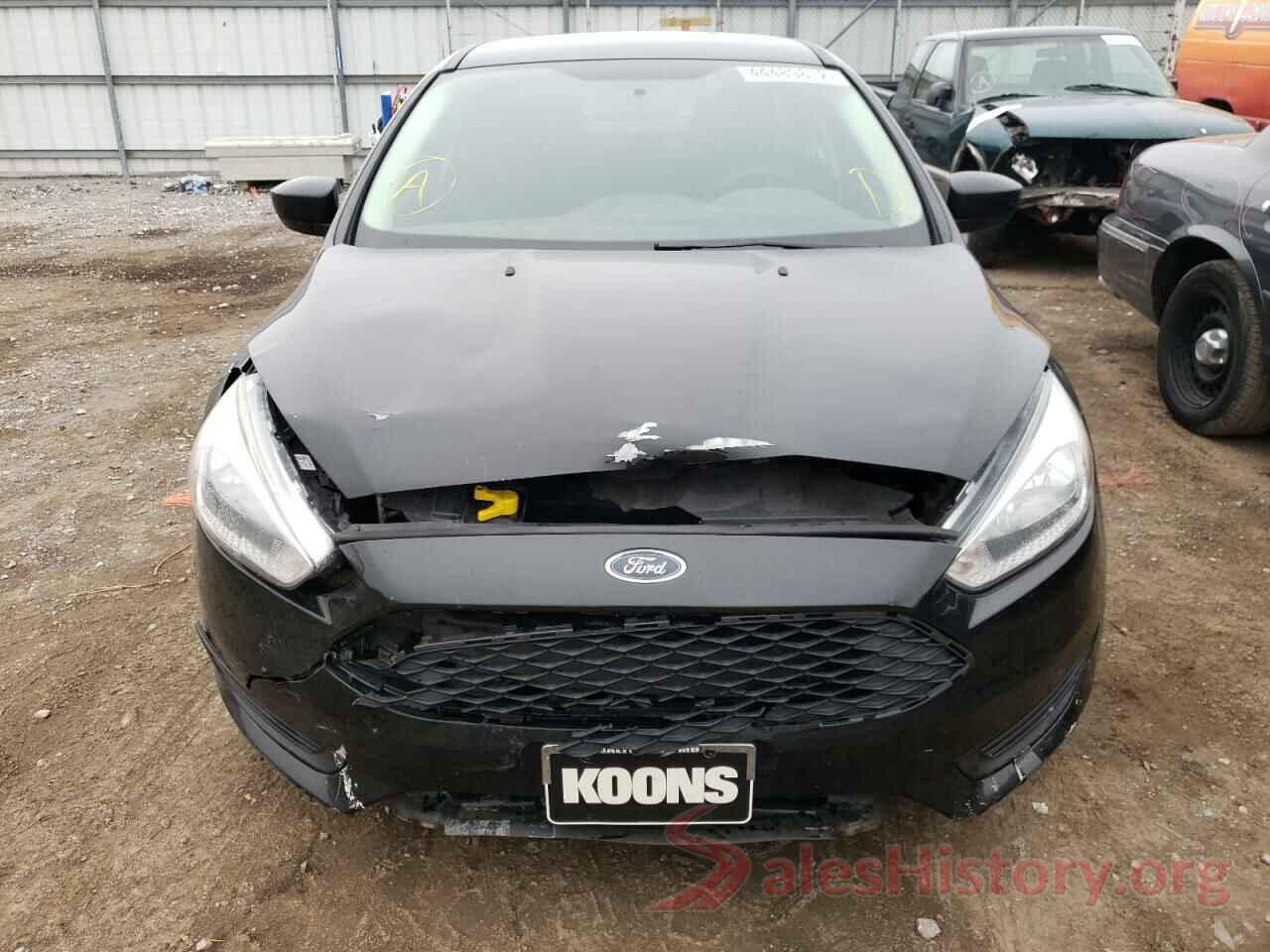 1FADP3F24JL272581 2018 FORD FOCUS