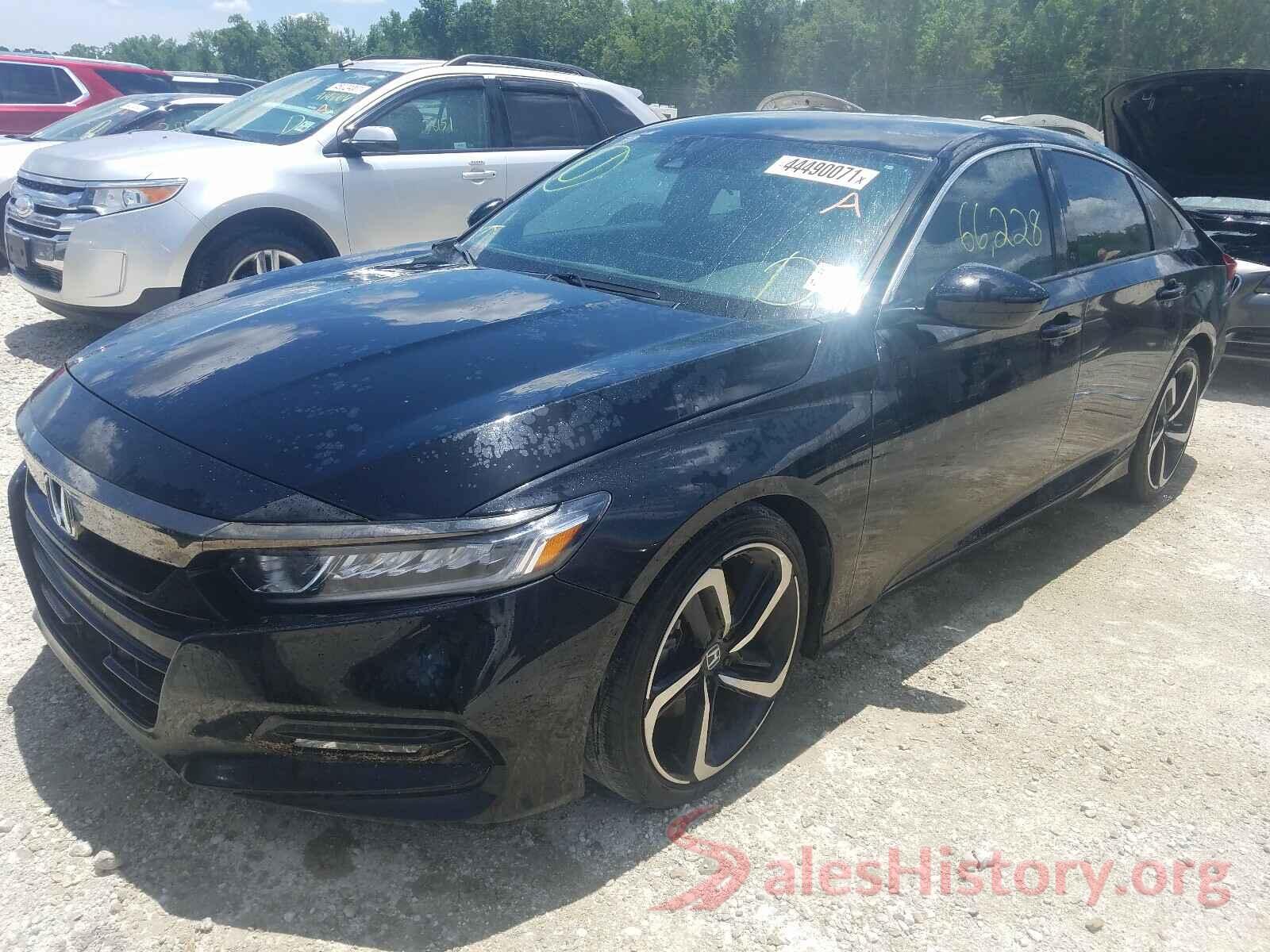 1HGCV1F3XJA166545 2018 HONDA ACCORD