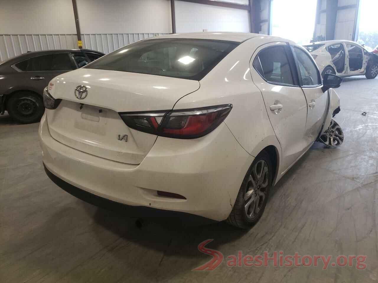 3MYDLBYV1JY321171 2018 TOYOTA YARIS